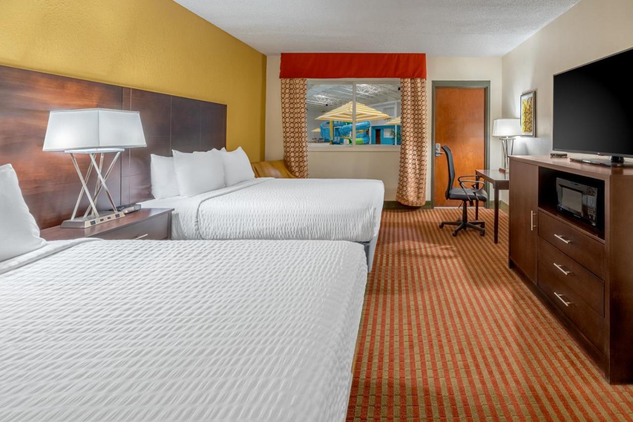 Grand Williston Hotel And Conference Center ภายนอก รูปภาพ